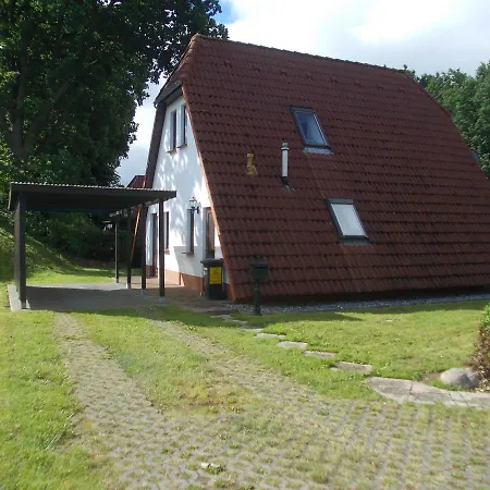 Finnsiedlung / Hanni Tatil Evi Marlow
